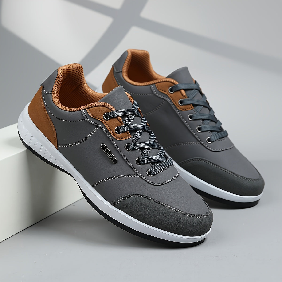 Men's Casual Athletic Sneakers - Lightweight, Breathable Fabric Lining, Non-Slip Rubber Sole, Lace-Up Design for Casual Attire, Hiking & Training, Beige/Brown Two-Tone Color Scheme